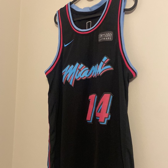 NBA jersey - Picture 3 of 5